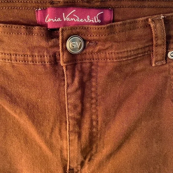 Gloria Vanderbilt, 16S, five pocket w/ logo button zip front, straight leg jean - Picture 2 of 8